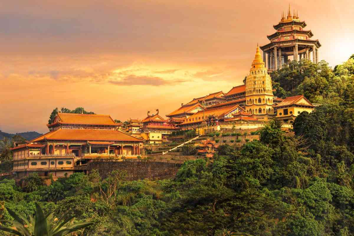 Kek Lo Si Temple